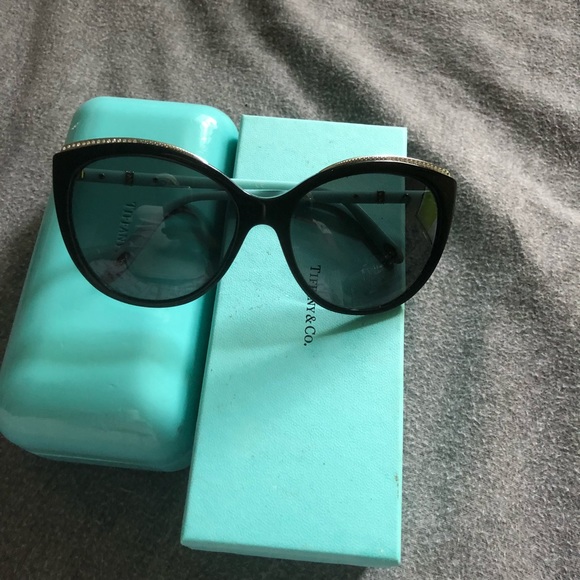 Tiffany & Co. Accessories - Tiffany & co sunglasses